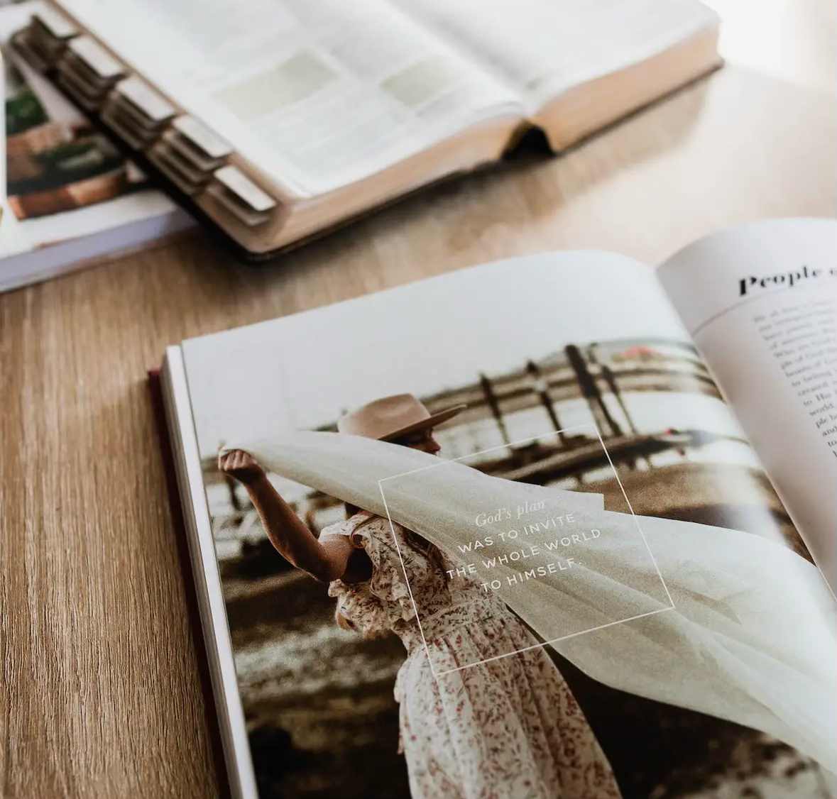 The Bible Themes Handbook | Coffee Table Book