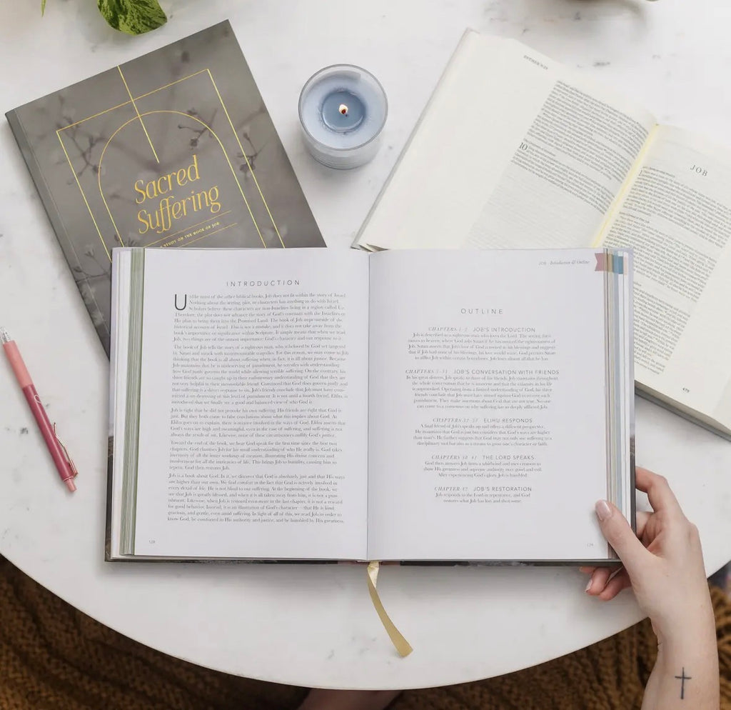 The Bible Handbook | Coffee Table Book