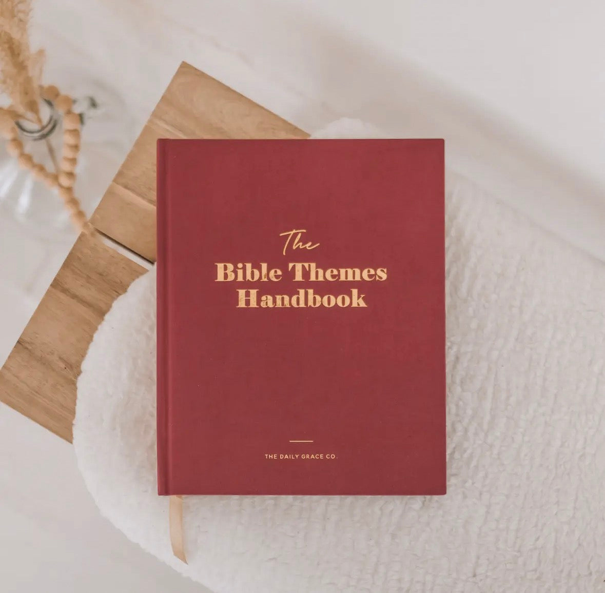 The Bible Themes Handbook | Coffee Table Book